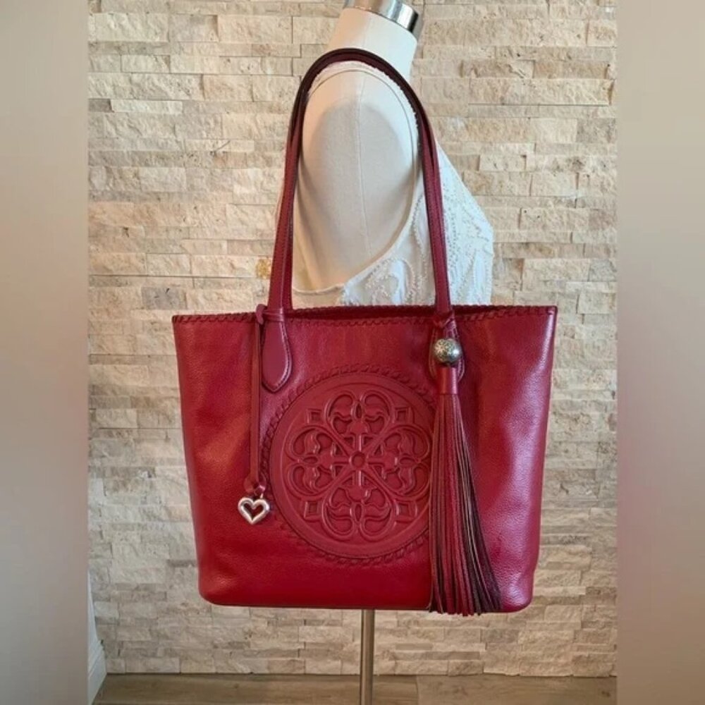 BRIGHTON FERRARA COLLECTION GABRIELLA RED MEDALLION TOTE PURSE